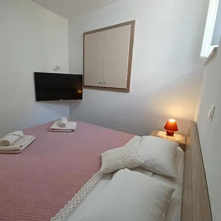 Апартаменты By The Sea Povlja, Brac - 22899 *